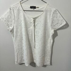 Karl Lagerfeld lace short sleeve white  blouse Sz LG.  A712